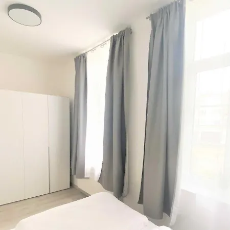 Azur We18149 זאסניץ