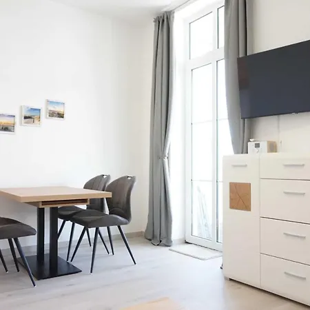 מלון Azur We18149 זאסניץ