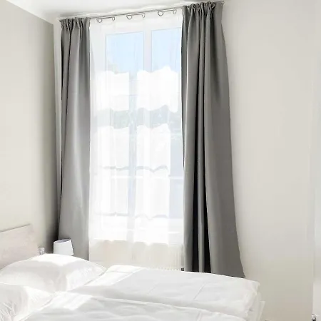 Azur We18149 זאסניץ