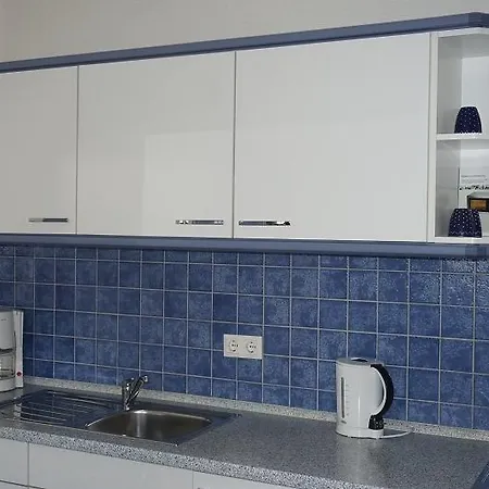 Azur We18149 מלון