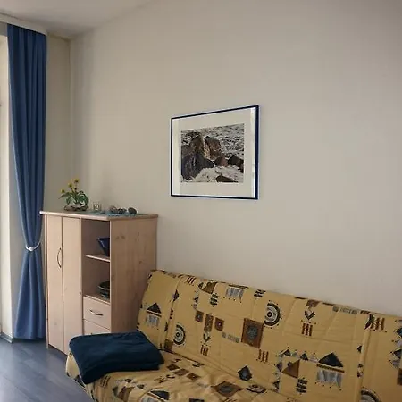 Azur We18149 מלון זאסניץ